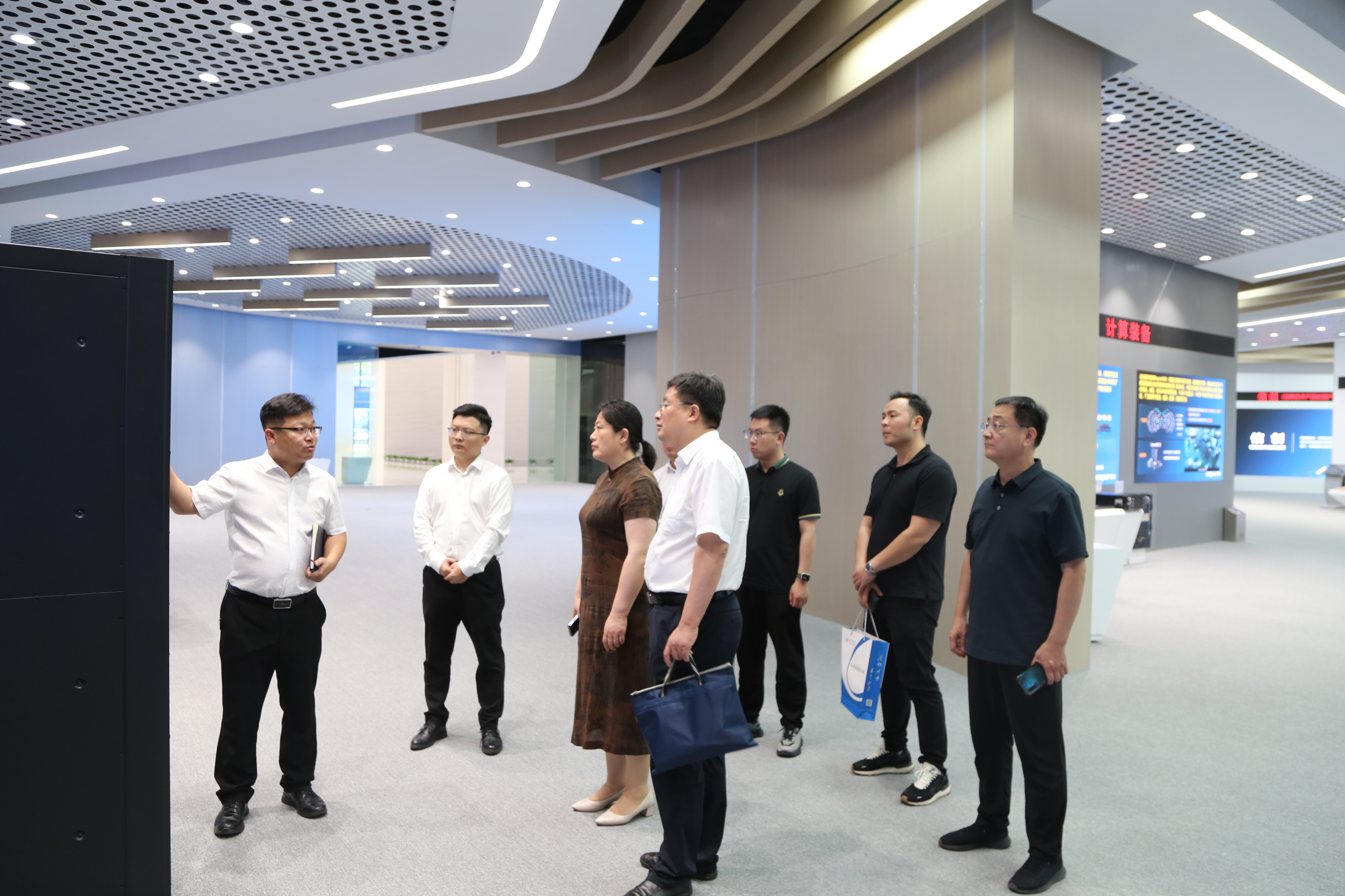 计算机工程学院赴浪潮集团等企业开展"访企拓岗"活动